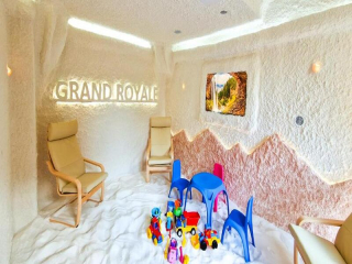 GRAND ROYALE HOTEL & SPA - 