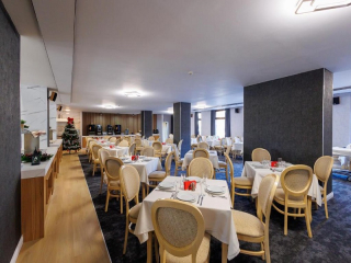 VIHREN ROYAL PALACE - 