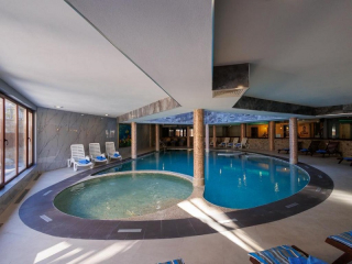 VIHREN ROYAL PALACE - 