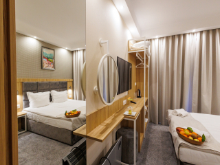 VIHREN ROYAL PALACE - 