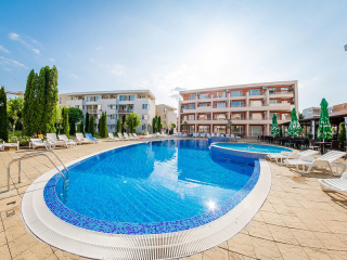 PANORAMA FORT BEACH  - SWIMMING POOLS