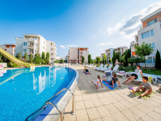 PANORAMA FORT BEACH  - SWIMMING POOLS