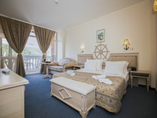 ROYAL PARK - DOUBLE ROOM