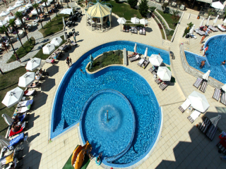 MPM HOTEL ZORNITZA SANDS - SWIMMING POOL