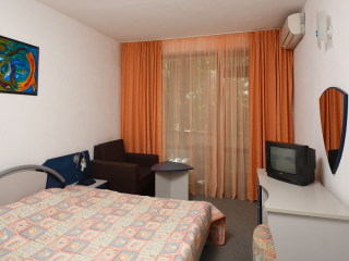 FAMILY HOTEL ELMAR - DOUBLE ROOM