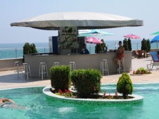 MPM HOTEL ARSENA - POOL BAR