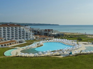 SUNRISE BLUE MAGIC RESORT - 