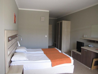 BLUE ORANGE - DOUBLE ROOM