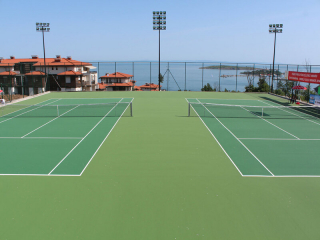 SANTA MARINA HOLIDAY VILLAGE - TENNIS COURT