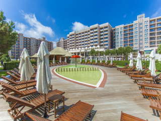 BARCELO ROYAL BEACH - OUTDOOR POOL