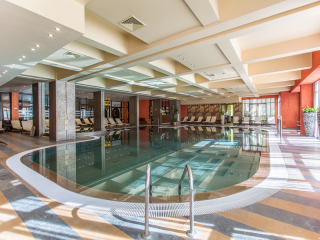 BARCELO ROYAL BEACH - INDOOR POOL