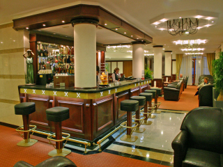 HOTEL ROYAL PALACE HELENA PARK - LOBBY BAR