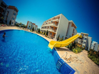 NESSEBAR FORT CLUB - SWIMMING POOLS