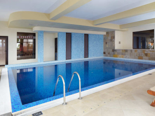 NOBEL - INDOOR POOL