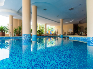 TIARA BEACH - INDOOR SWIMMING POOL