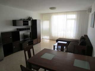 BREEZE - TWO BEDROOMS APARTMENT