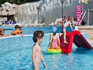 HOLIDAY CLUB PARADISE BEACH - POOL