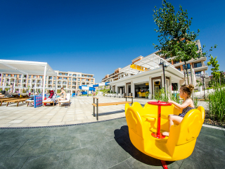 PREMIER FORT BEACH - KIDS AREA