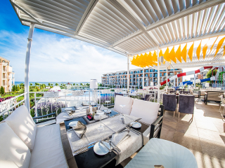 PREMIER FORT BEACH - SIGNATURE A-LA-CARTE RESTAURANT