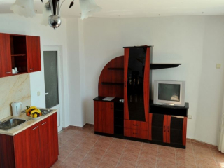 FAMILY HOTEL OASIS - KITCHEN