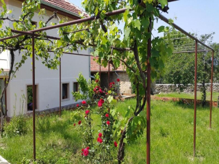 КЪЩА ЗА ГОСТИ ВЕДРА - КЪЩА ЗА ГОСТИ ВЕДРА