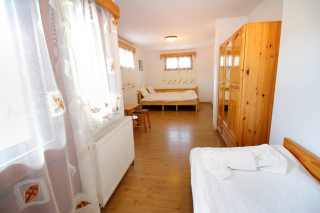 IZVORA - ACCOMMODATION