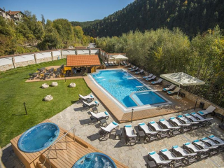 BALNEOHOTEL SAINT SPAS - OUTDOOR SWIMMING POOL