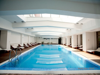 SANA SPA - INDOOR POOL