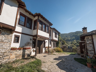 COMPLEX KOSOVO HOUSES - HADJIISKA HOUSE