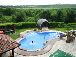 WINE & SPA COMPLEX STAROSEL - OUTDOOR SWIMMING POOL