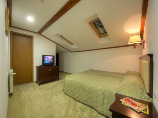 MPM MERRYAN - ACCOMMODATION