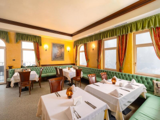 ФЕСТА УИНТЪР ПАЛАС - РЕСТОРАНТ