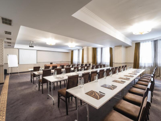 ФЕСТА УИНТЪР ПАЛАС - КОНФЕРЕНТНА ЗАЛА