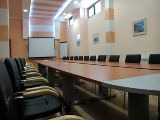 FLORA - CONFERENCE HALL