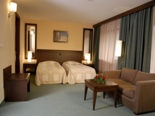 LION  BOROVETS - ACCOMMODATION