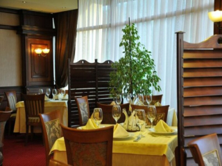 ARMIRA - RESTAURANT 