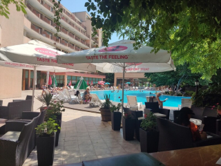 АЛЕГРА БАЛНЕО & СПА - БАР БАСЕЙН