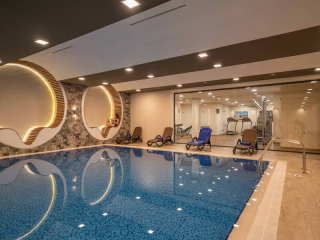 SENTIDO MAREA - INDOOR POOL