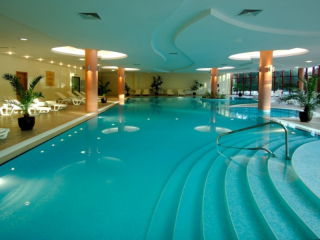 HELIOS SPA - INDOOR POOL